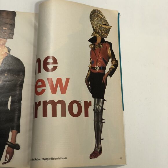 INTERVIEW Magazine, TIM ROBBINS, Sonic Youth, Martha Stewart, LYPSINKA August 92 - Picture 12 of 15